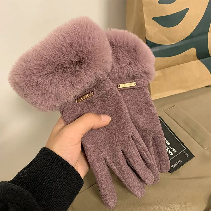 Cashmere-lined women's gloves. Warm and windproof. Fleece-lined and thickened cycling gloves. Outdoor winter finger-divided gloves.C-240919-3