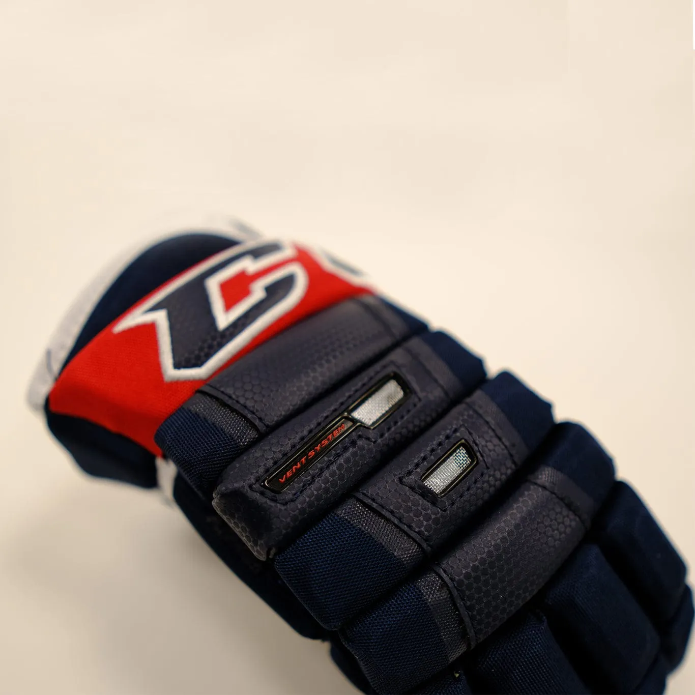 CCM Tacks 4R Pro Team Senior Hockey Gloves