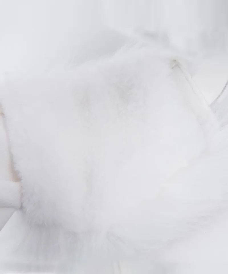CREVE NINE: Ear-Shaped Fur Visor - White