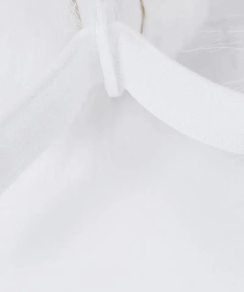 CREVE NINE: Ear-Shaped Fur Visor - White
