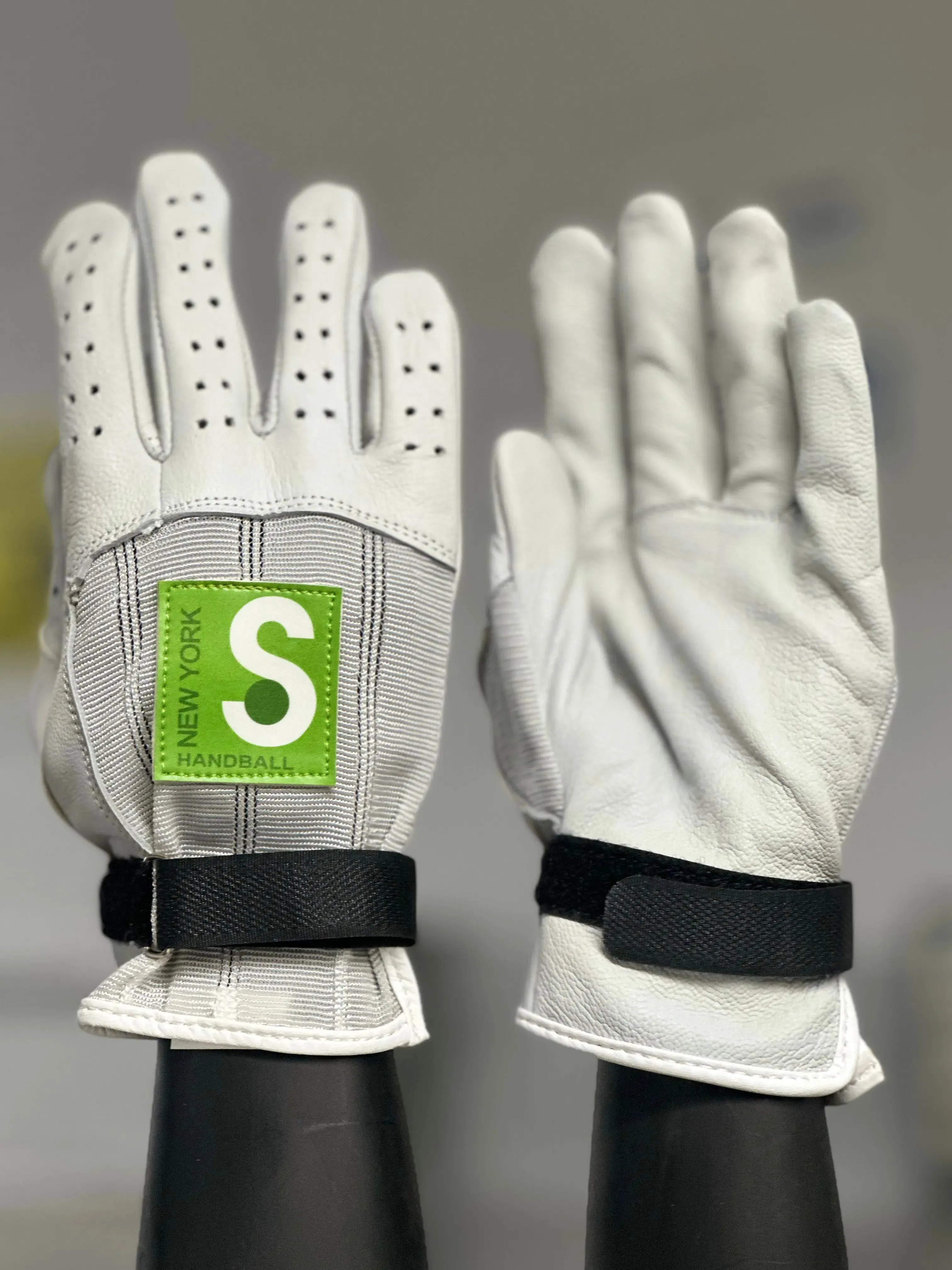KOTC White 921 Unpadded Palms