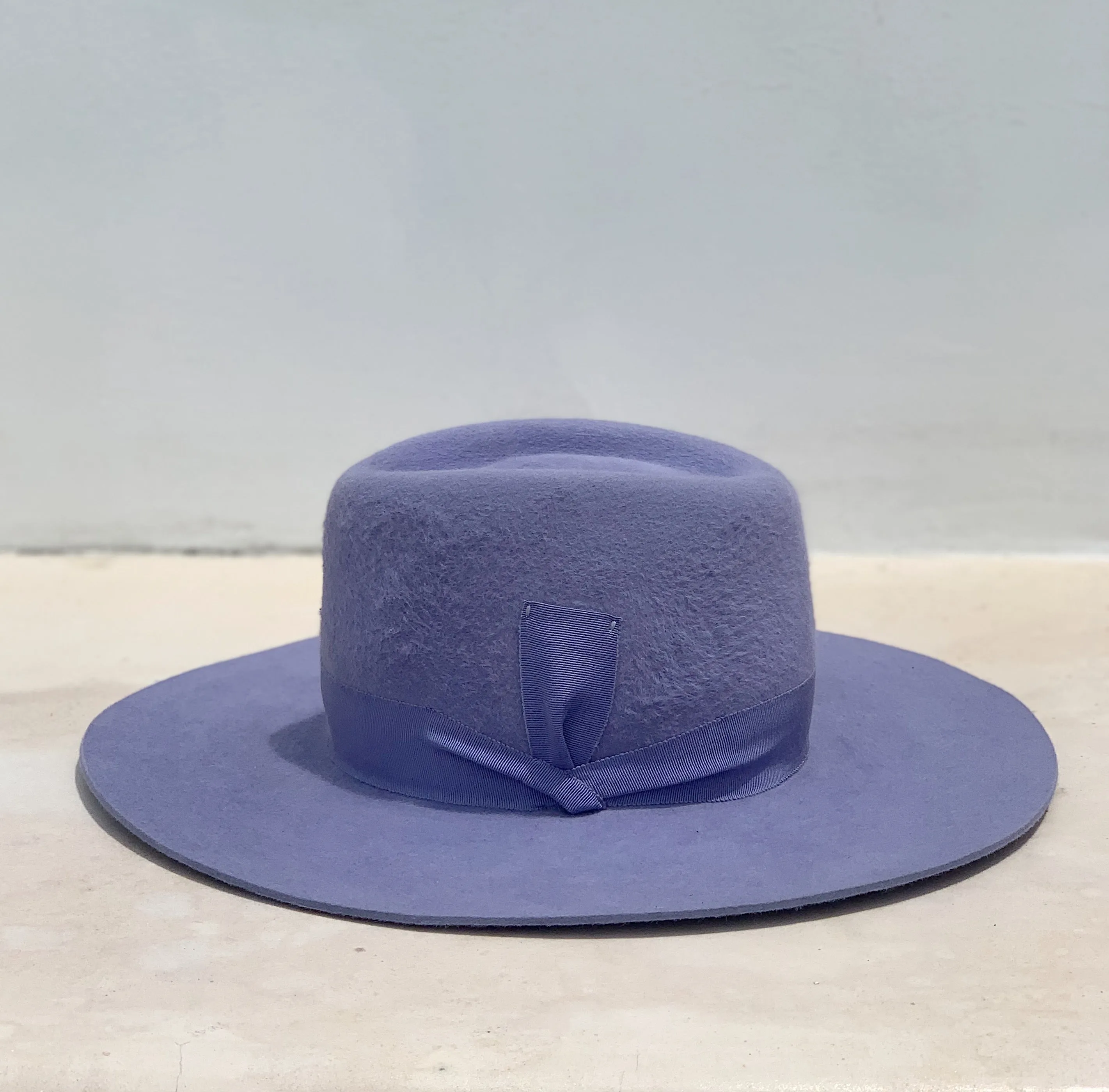 Le Grand Chapelier deluxe