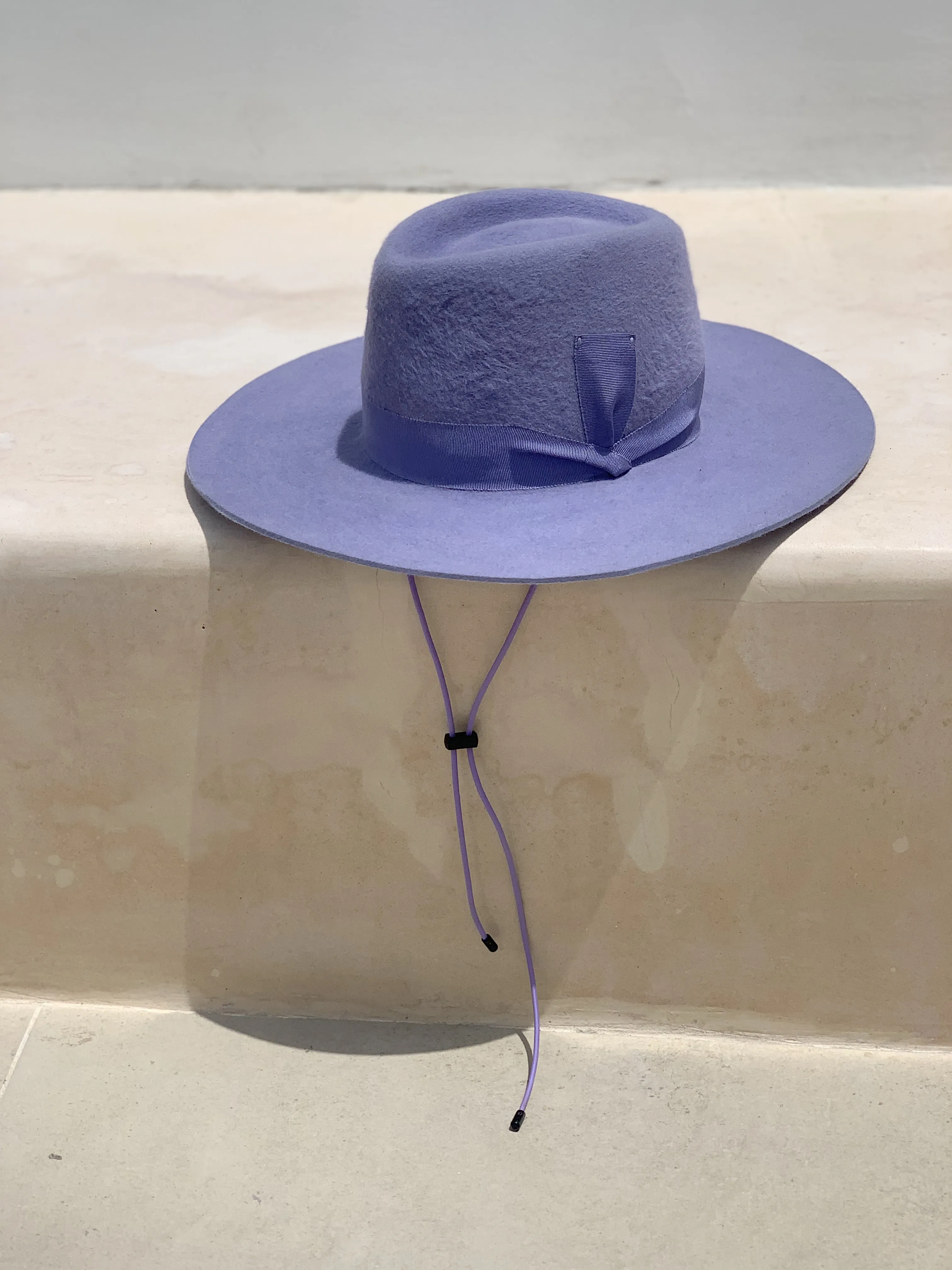Le Grand Chapelier deluxe
