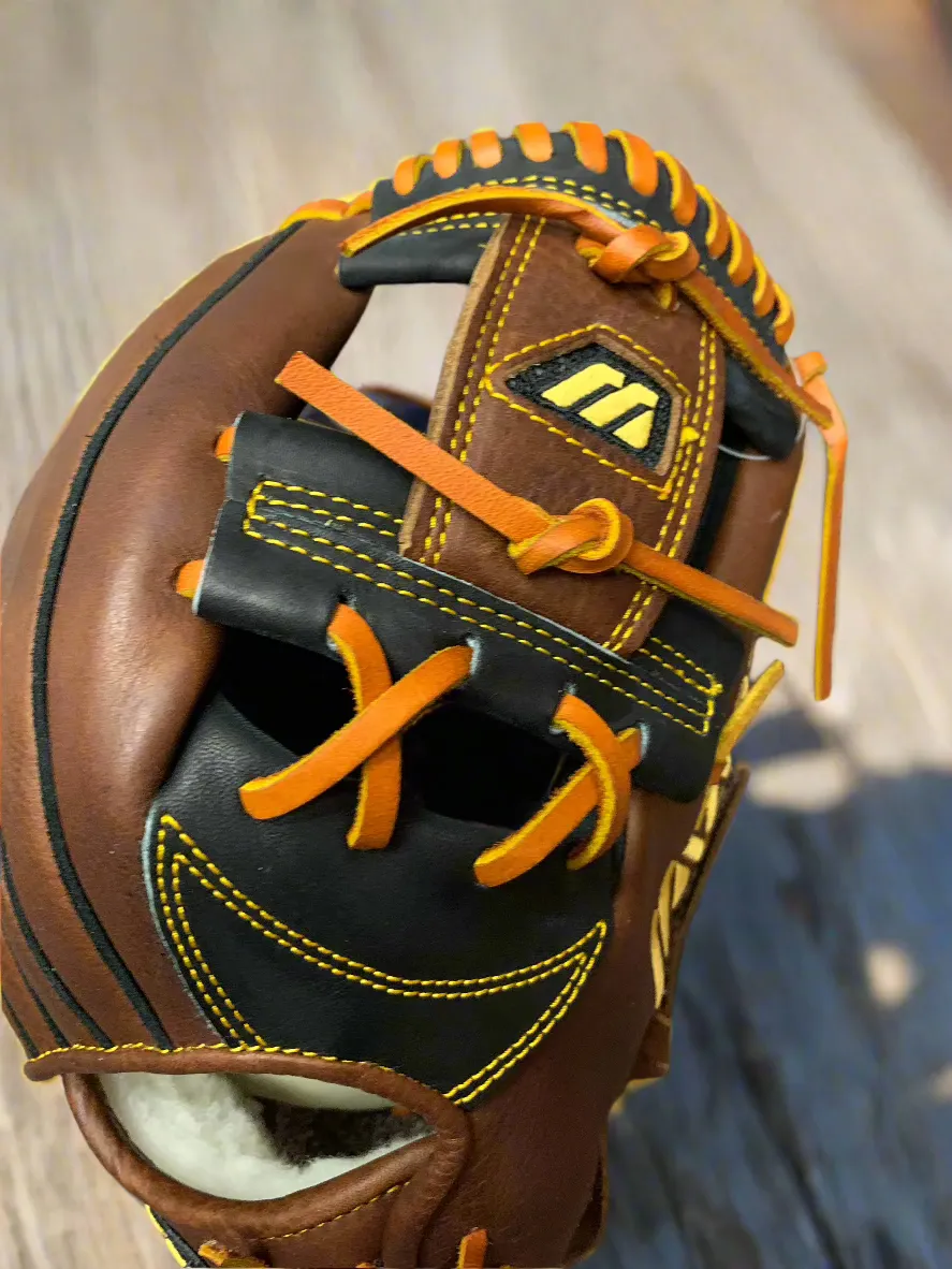Mizuno Classic Pro '99 Chipper Jones MCL-5001 11.75" Baseball Glove