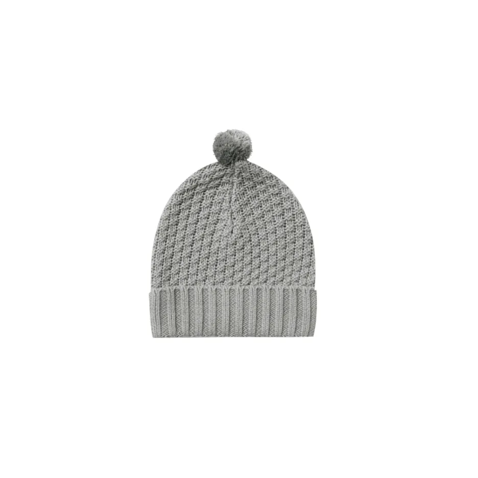 QUINCY MAE KNIT POM BEANIE DUSTY BLUE