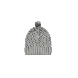 QUINCY MAE KNIT POM BEANIE DUSTY BLUE