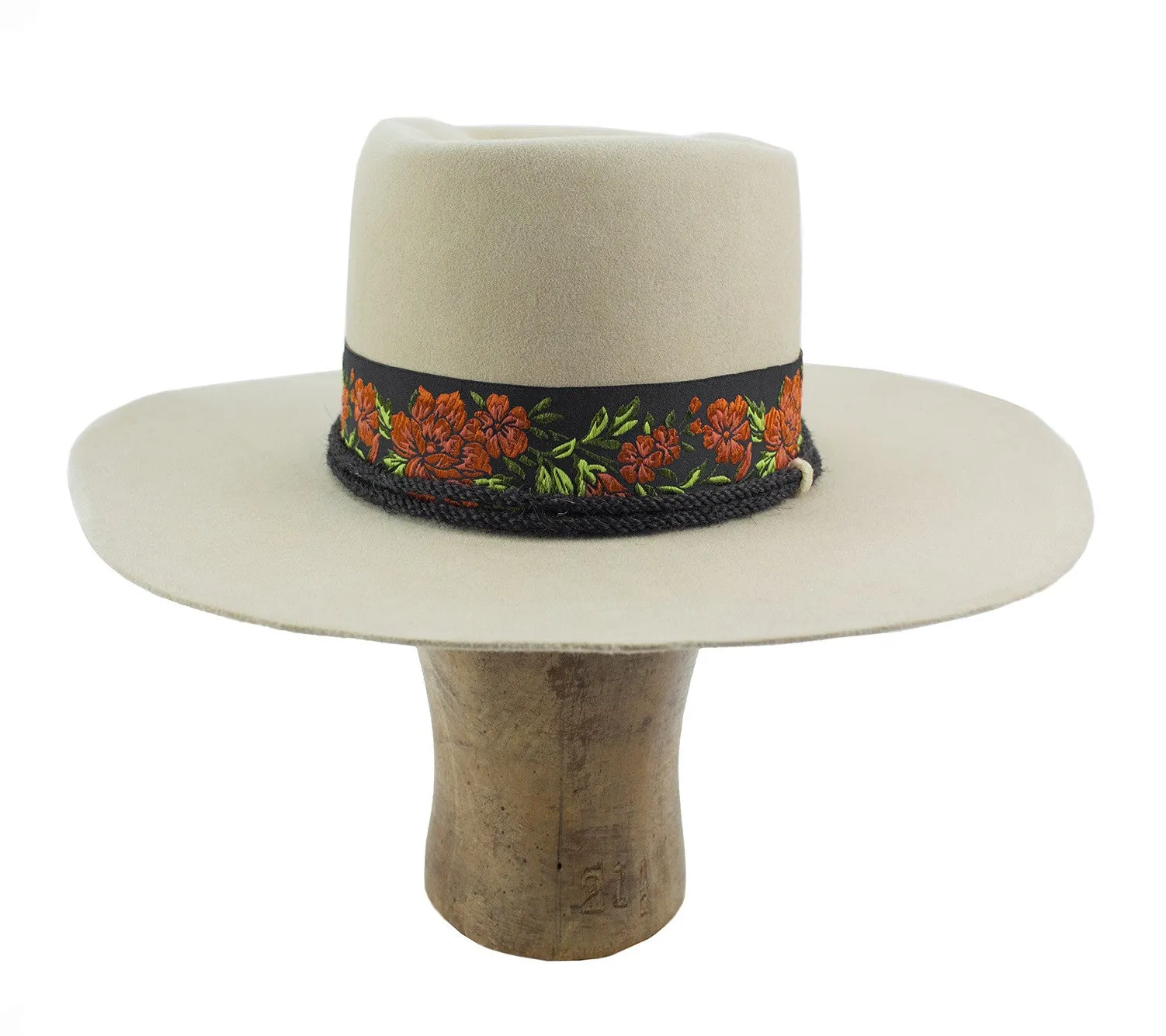 "desert rose"  7 1/4