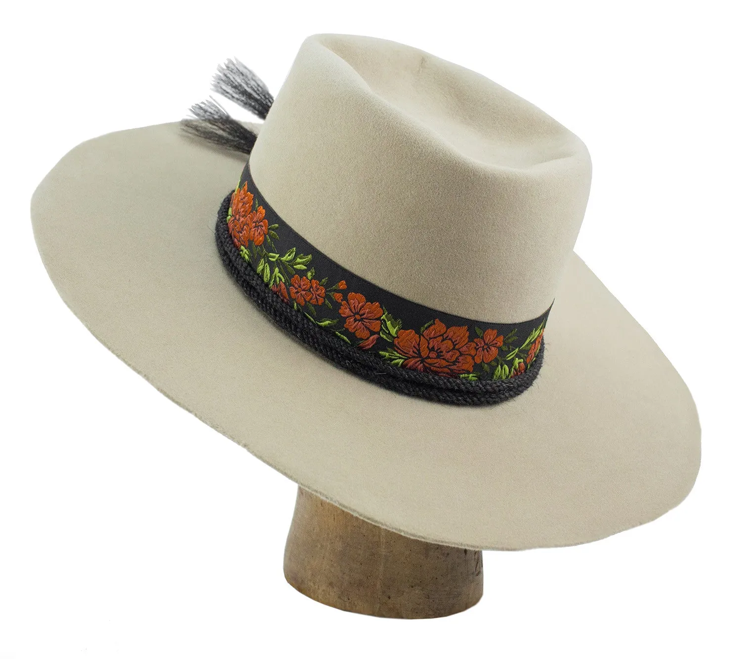 "desert rose"  7 1/4