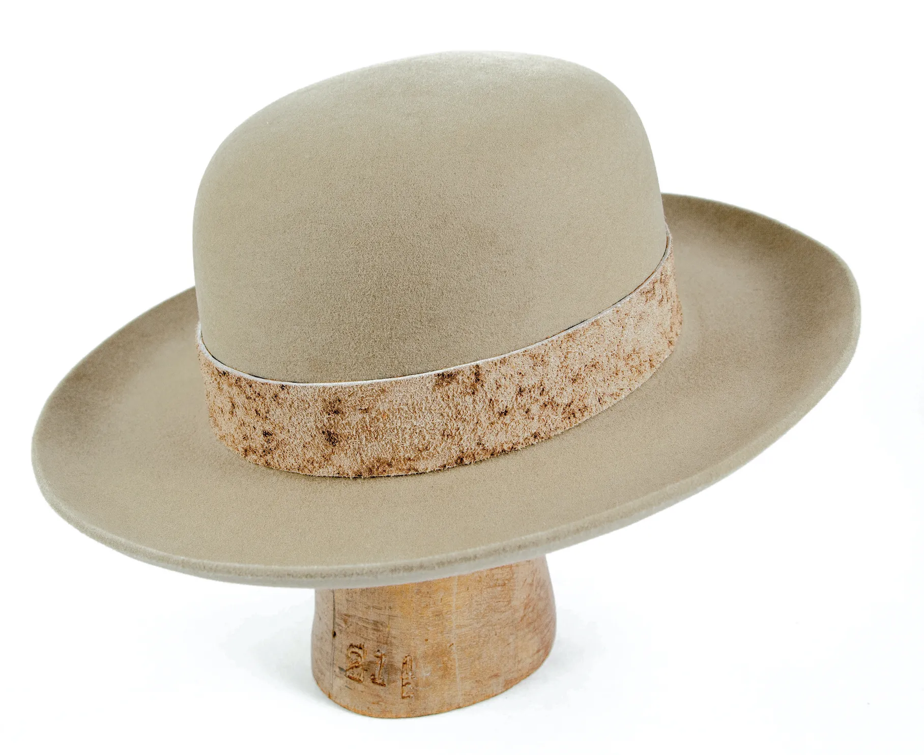 "rawhide"  7 1/2
