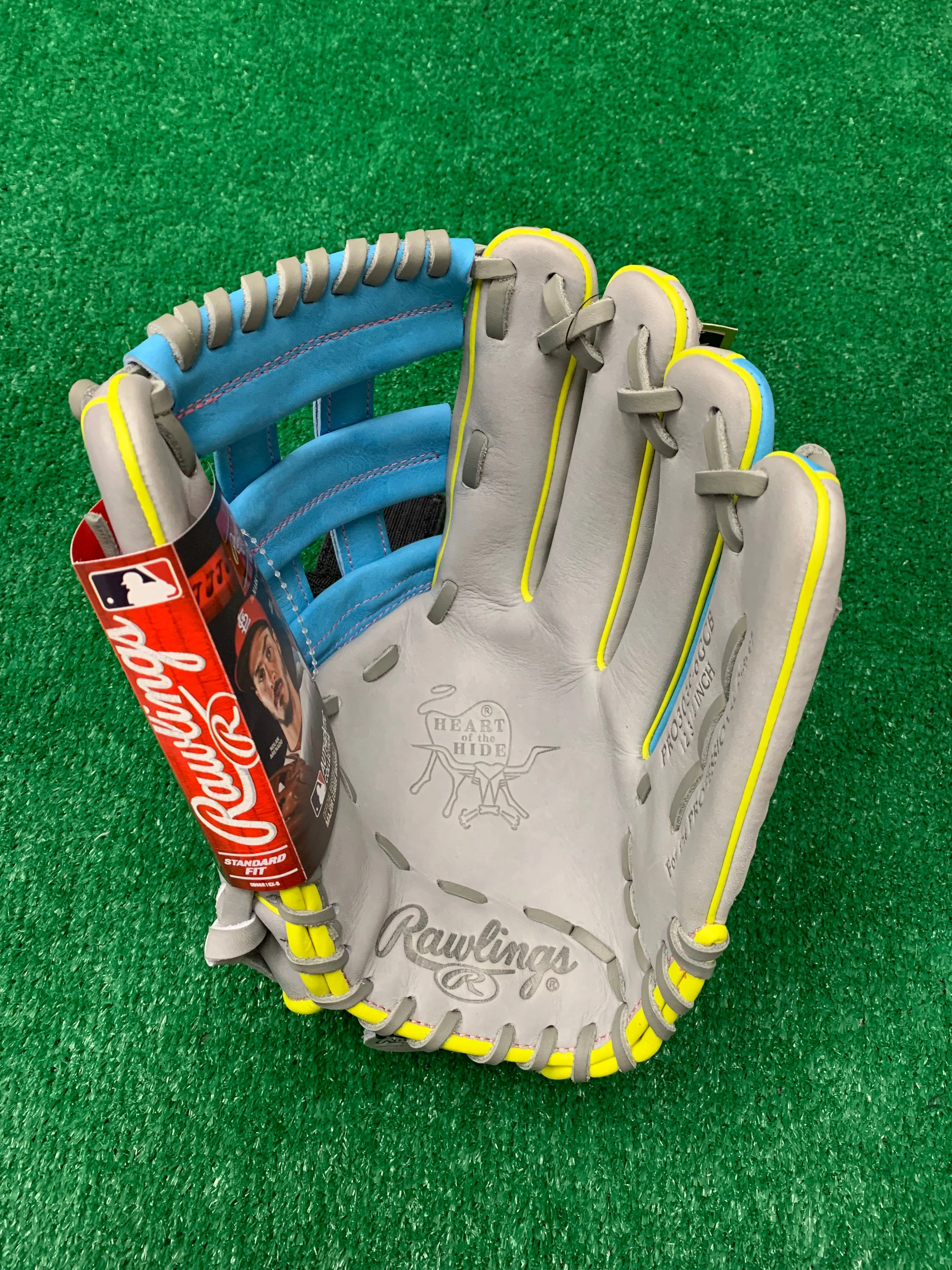 Rawlings Heart of the Hide February 2024 "Gold Glove Club" 12.75" Baseball Glove