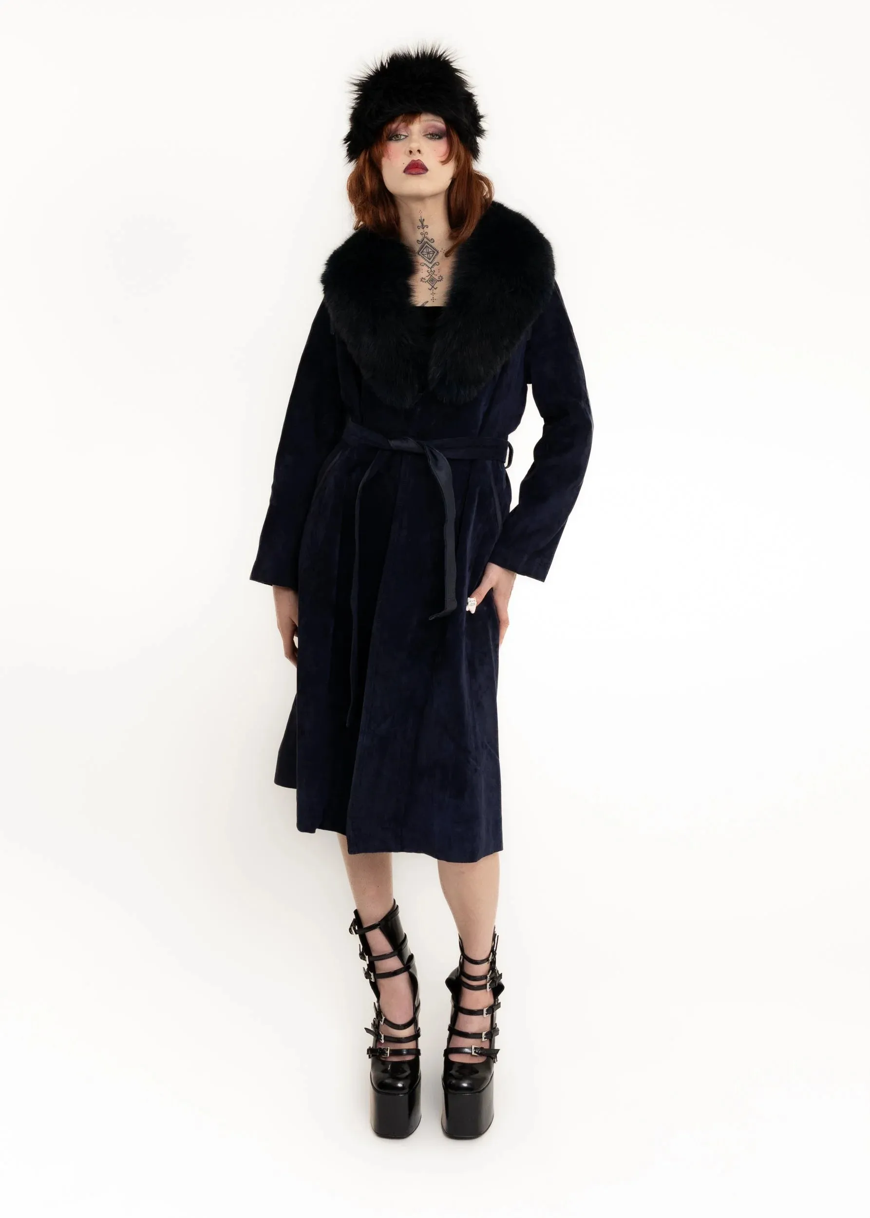 Suede coat with fox fur collar