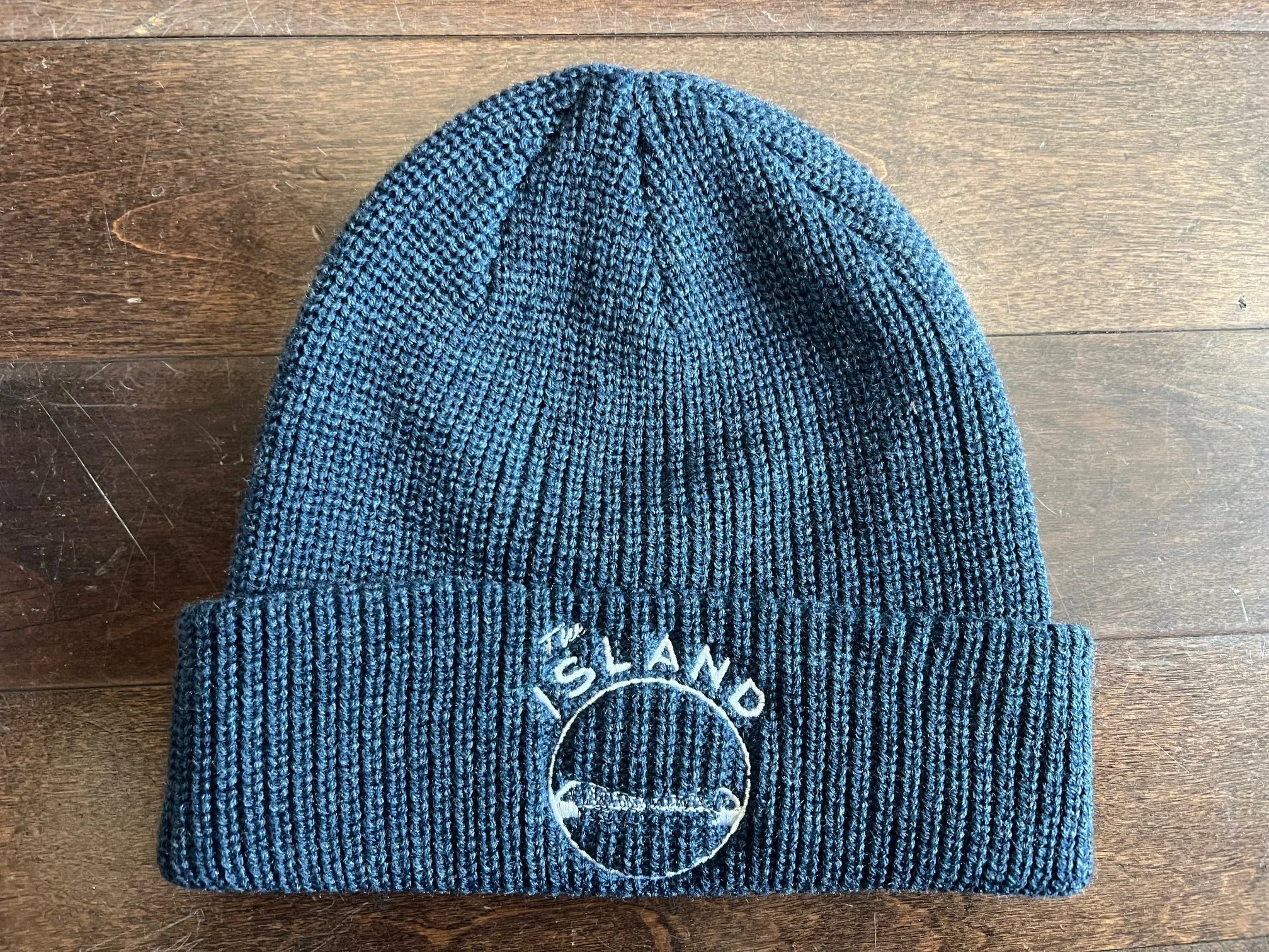 THE ISLAND CHUNKY KNIT BEANIE