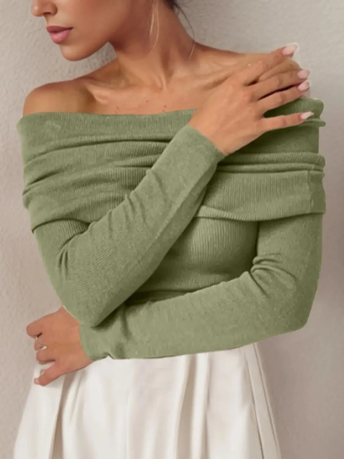 'Viatrix' Wool Knit Off-Shoulder Sweater