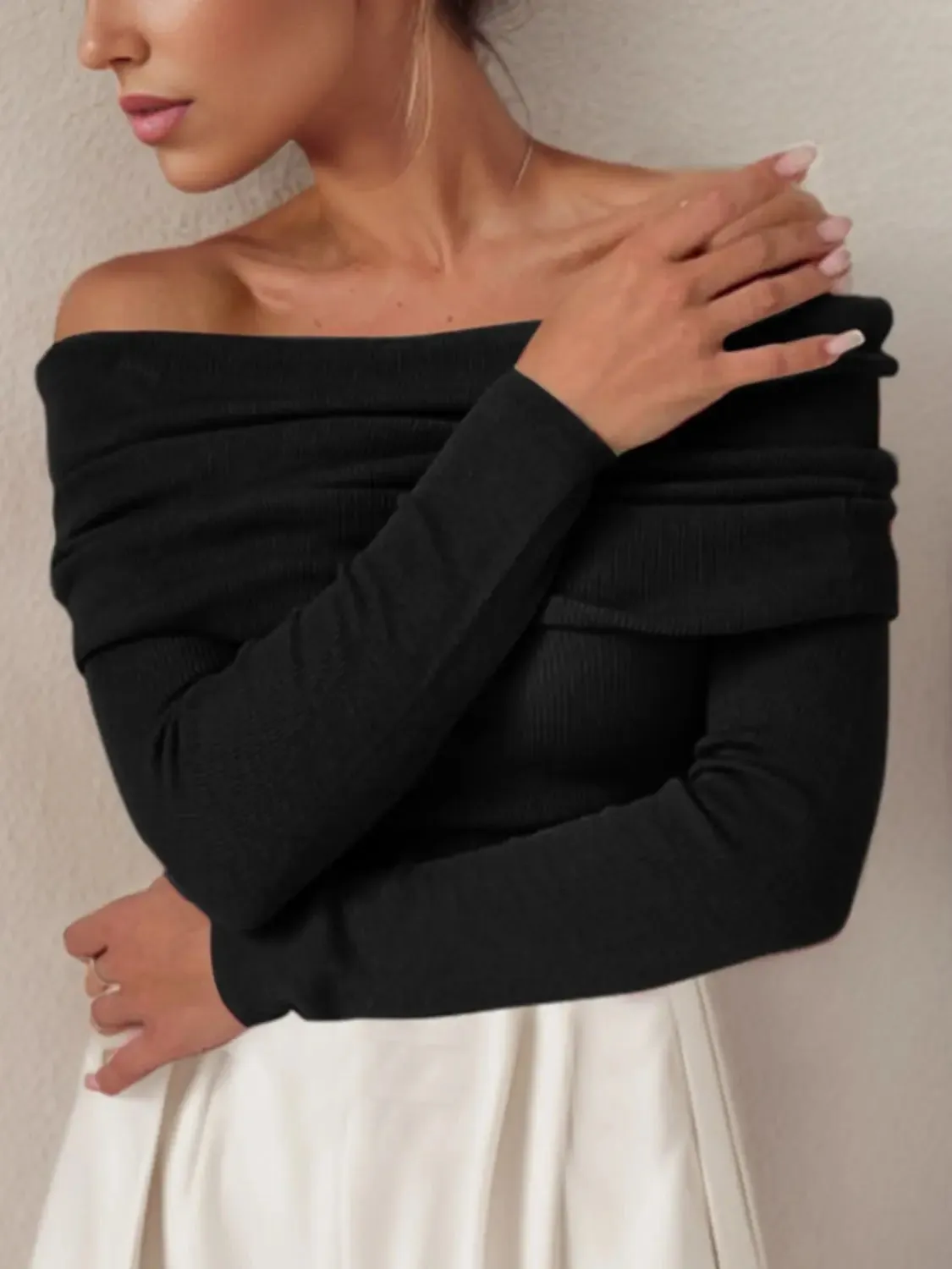 'Viatrix' Wool Knit Off-Shoulder Sweater