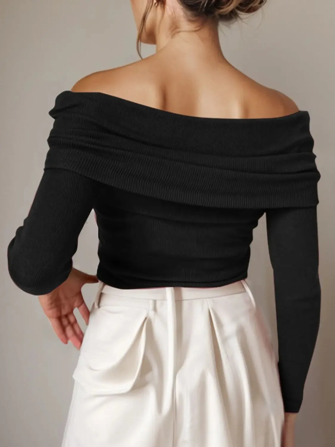 'Viatrix' Wool Knit Off-Shoulder Sweater