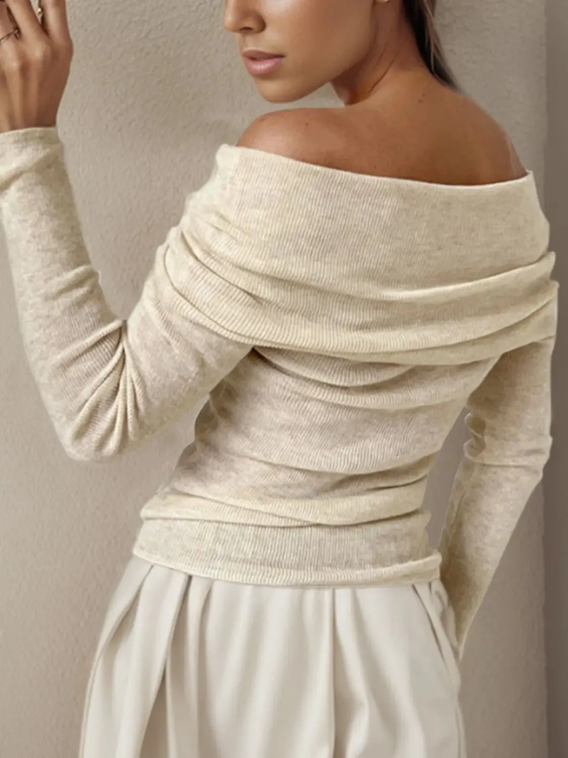 'Viatrix' Wool Knit Off-Shoulder Sweater