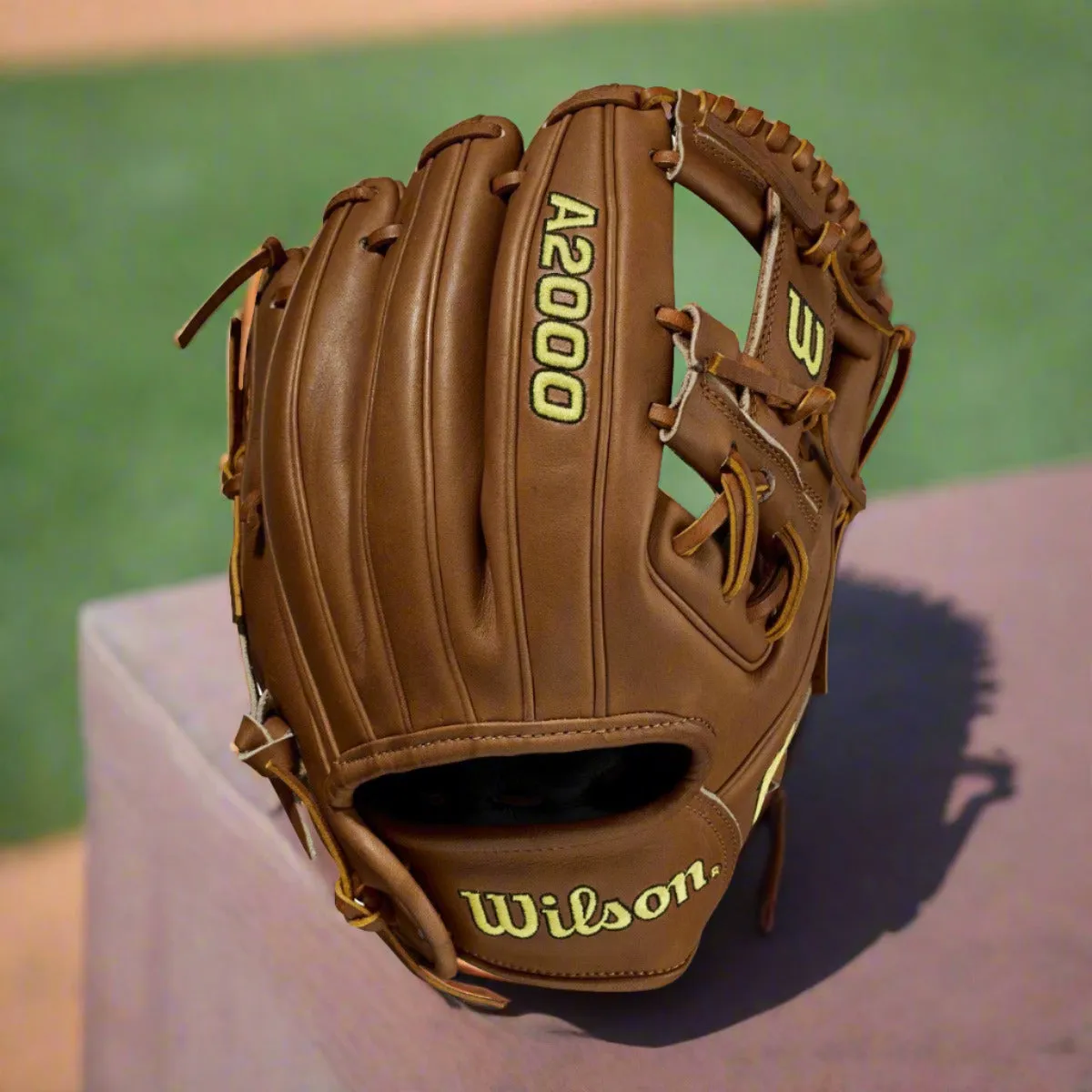 Wilson A2000 11.5" DP15 Baseball Glove