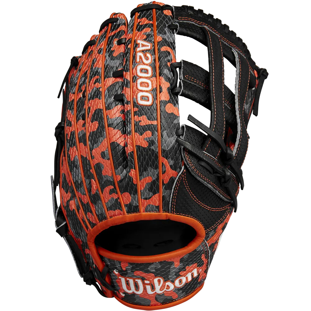 Wilson A2000 SC1777SS 12.75" Baseball Glove - GOTM October 2024: WBW1027911275