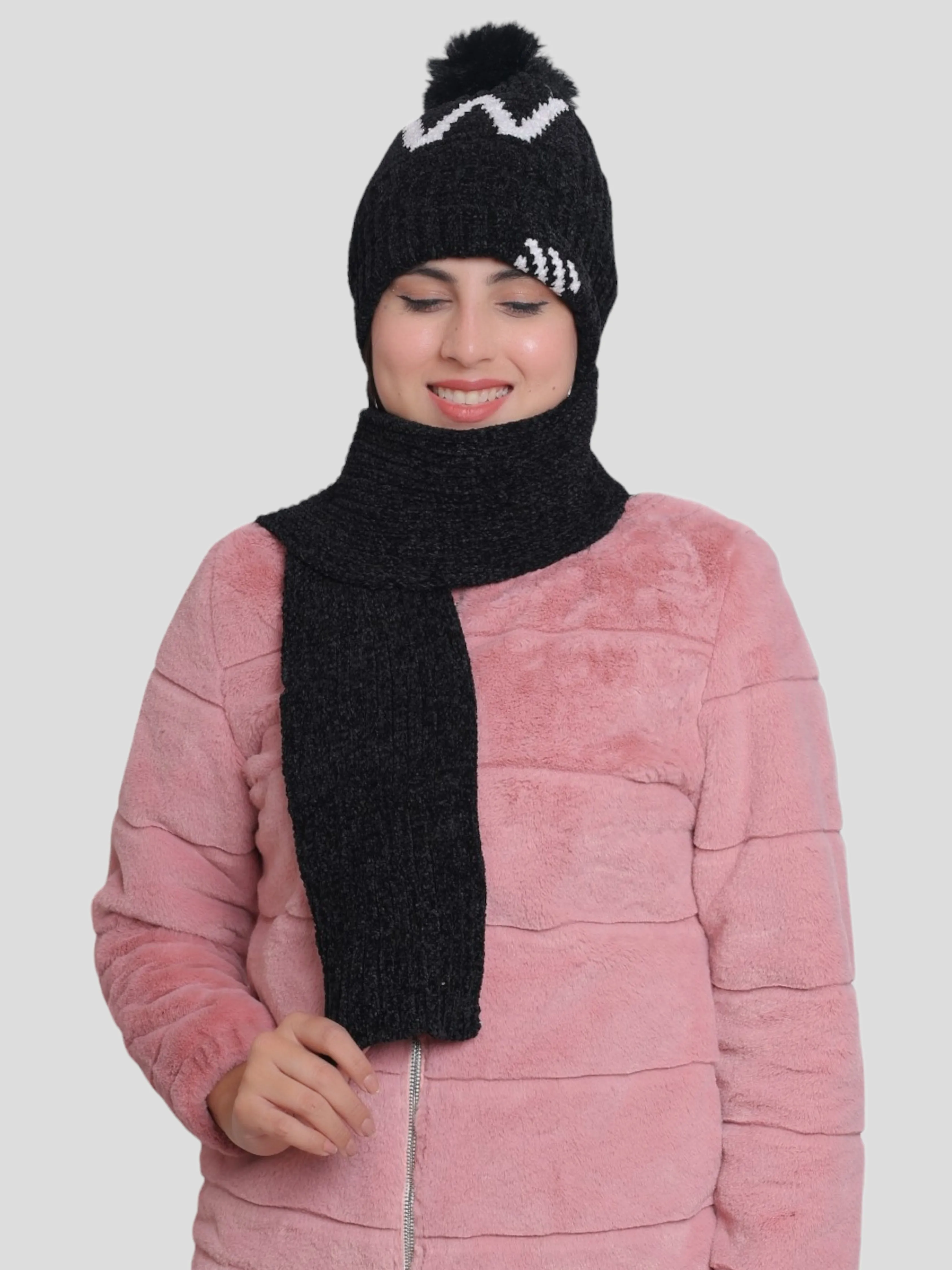 Youth Robe Women's Cap with Muffler (Black)